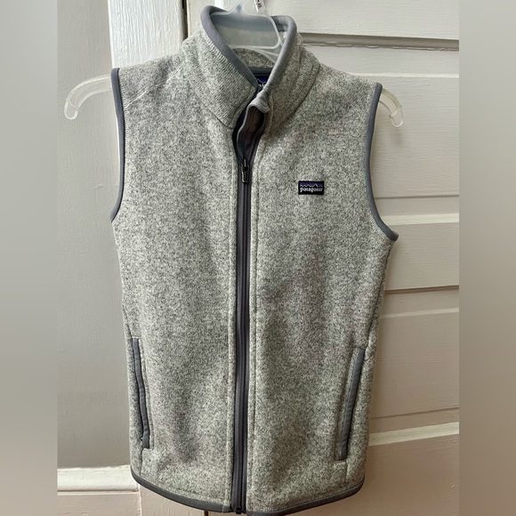 Women’s XS Patagonia Vest - Picture 1 of 3